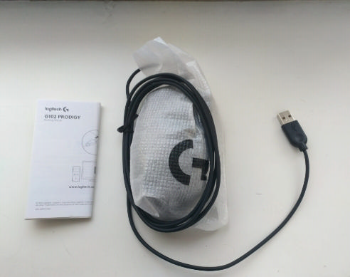 обзор Logitech G G102 Prodigy Gaming Mouse Black USB - unboxing (распаковка) - фото 3